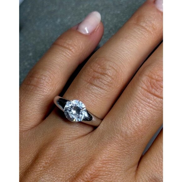 925 STERLING SILVER CZ RING SIZE 7.5
